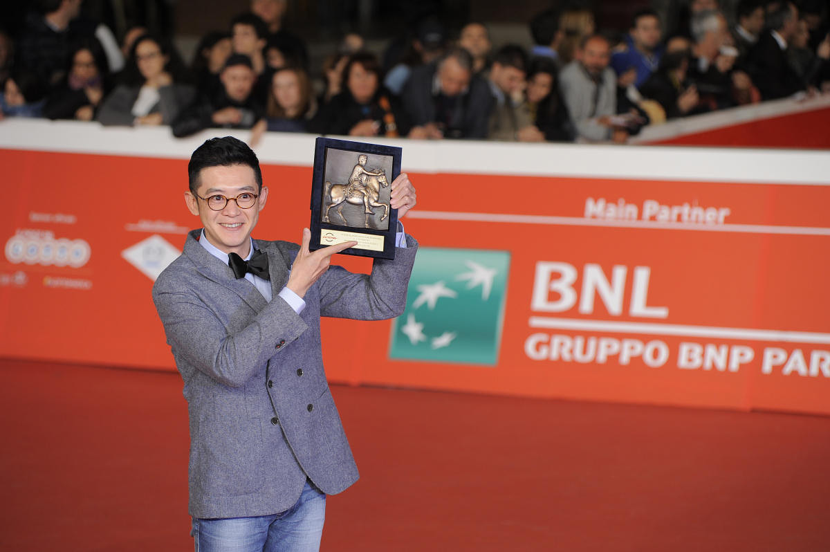 《十二公民》点映一票难求 超高上座显黑马本