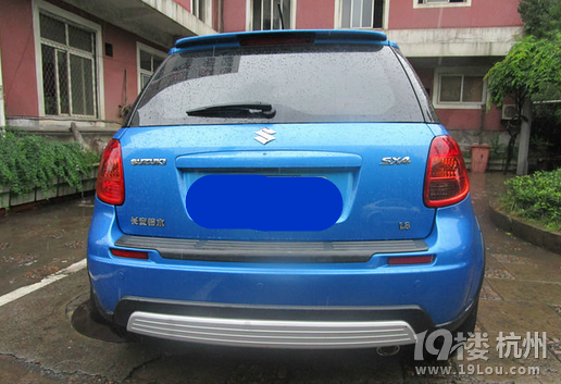 2010年04月 蓝色铃木天语 1.8手动天窗导航 原