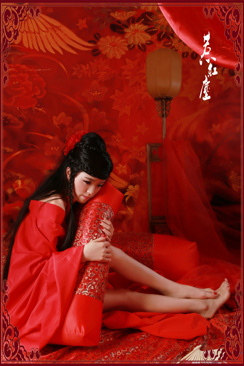 [飄揚(yáng)]—《紅色》
