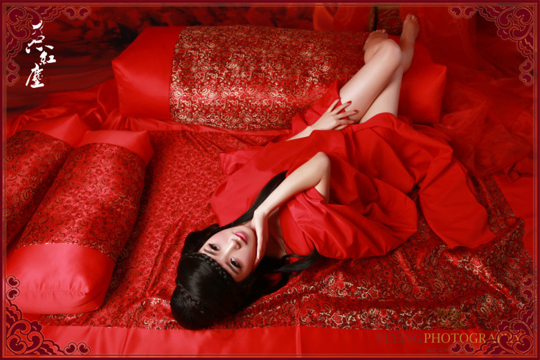[飄揚(yáng)]—《紅色》