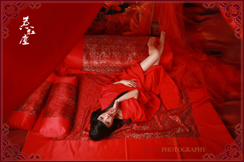 [飄揚(yáng)]—《紅色》