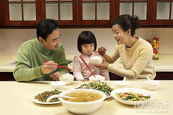 許多父母在不知不覺中培養(yǎng)著白眼狼！