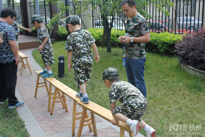 我长大,我勇敢 军训活动--自在城苗苗年级组庆