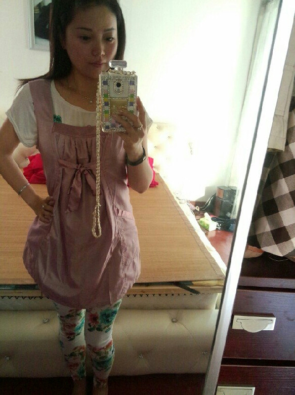 怀孕四个月时候的照片哦