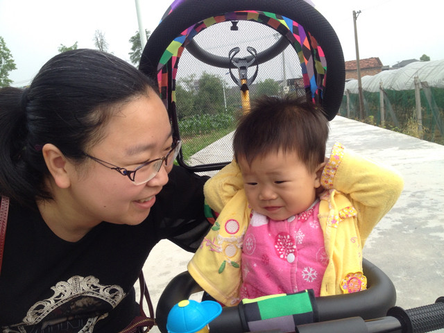 我家宝贝女儿快一周岁了,时间-手机随手拍-杭州