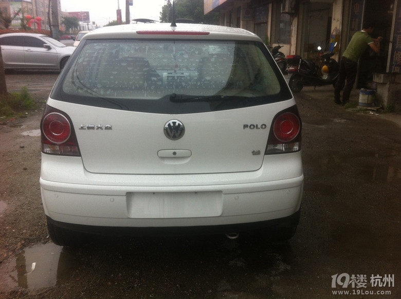 诚心出09年大众Polo两厢.车好质保3个月.有问