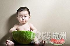 宝宝发烧能吃西瓜吗?如果能,该怎么吃?-幼儿期