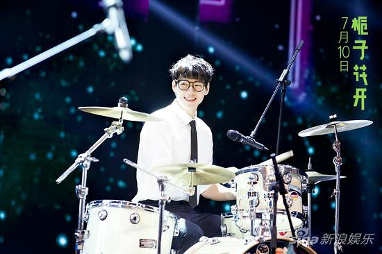 李易峰献声《栀子花开》歌曲《再见再见》-影