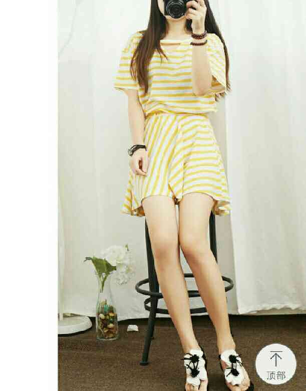 V领条纹二件套 衣长59 肩宽50 胸围102-130-今