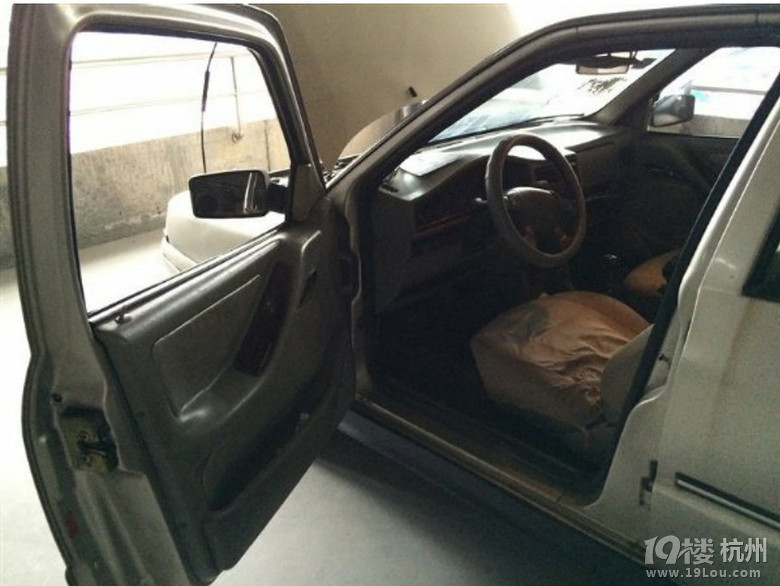 奇瑞风云 2000块开走-二手车-杭州19楼