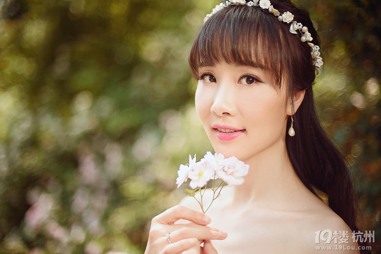 为了秀恩爱来发帖,我也是蛮拼的,即然进来了,就