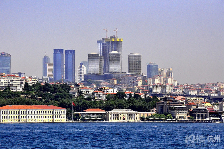 土耳其之行(九)--伊斯坦布尔 博斯普鲁斯海峡游