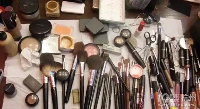 日本最流行的8款化妆小工具-其他-美容护肤-杭