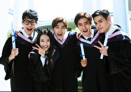 《栀子花开》首日票房过亿 李易峰号召力强大