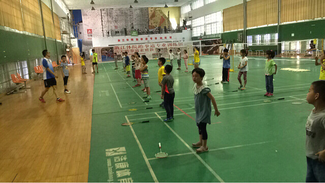 暑期羽毛球培训班报名啦 上课地点:省体育-网友