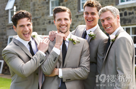 伴郎打什么颜色的领带比较好?恰到好处的风度