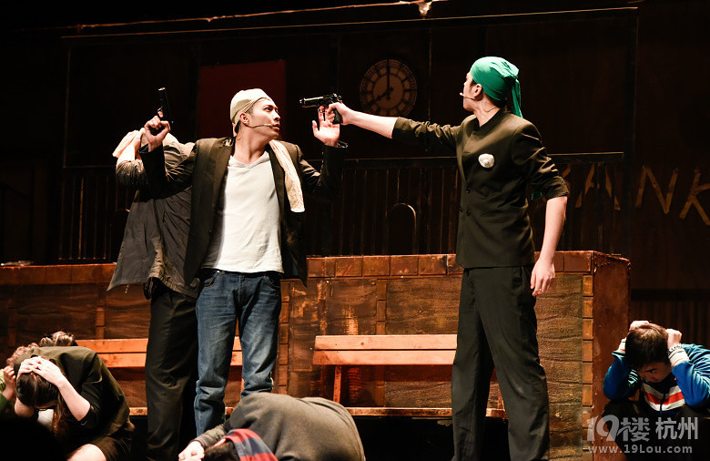 看片会|开心麻花《乌龙山伯爵》王者归来 五年