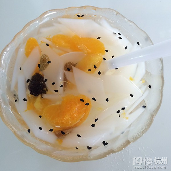 在外的夏天，想念溫州的杏仁腐。