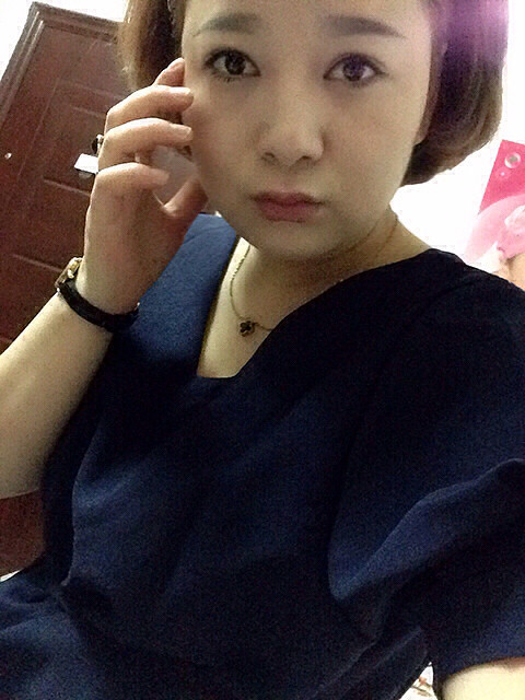 <em>头发染</em>的剪的真<em>后悔</em>,我想问这世-手机随手拍-杭