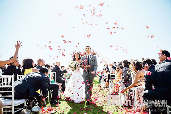 【甜蜜祝福】朋友结婚贺词范本-谈婚说嫁-结婚