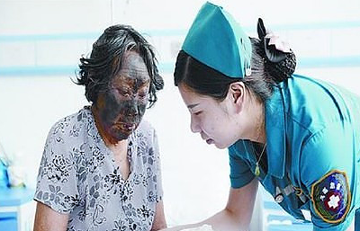 ���£������Ȳ˺�䡰��̿����