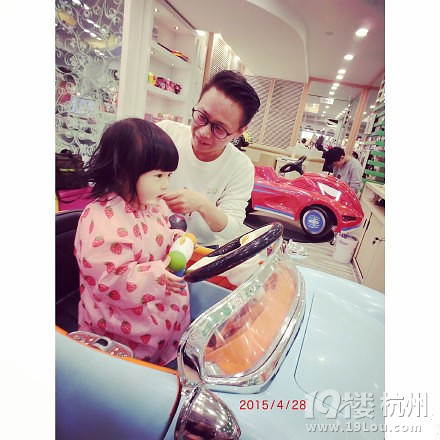 高大上一把,终于能顺利<em>剪个头发</em>-幼儿期(1-3岁