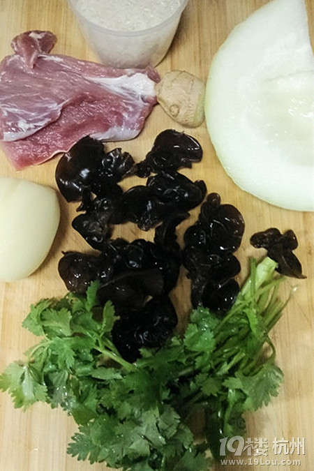 嘟媽——電飯鍋做冬瓜蓮藕瘦肉粥