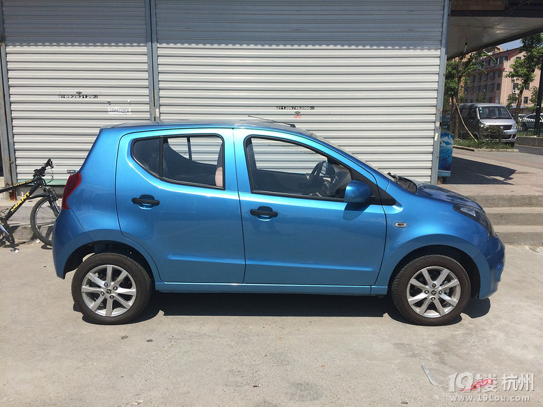 新能源电动汽车众泰云100-二手车-杭州19楼