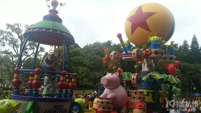 一张图证明你在哪里+香港迪斯尼-手机随手拍-