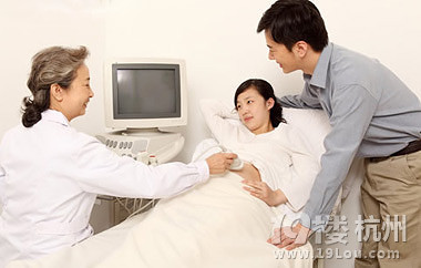 怀双胞胎有什么症状 一双天使降临好运气-深情