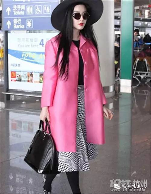 李晨為冰冰慶生，她是粉色少女還是時尚女王？