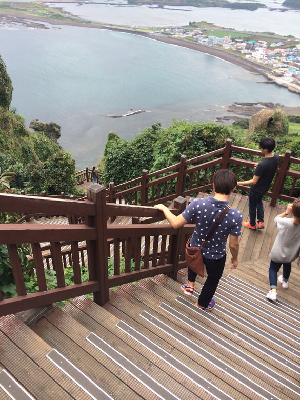 都说上山容易下山难,我怎么觉的下-手机随手拍