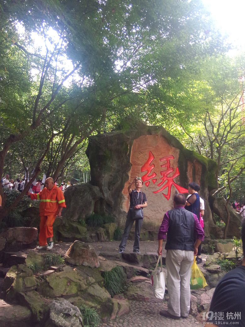 周末疯的累死狗狗了~~抹了一把脸满手奶水!-口