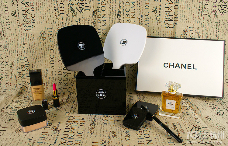 欧美大牌专柜会员赠品包 化妆包 化妆镜 钥匙扣