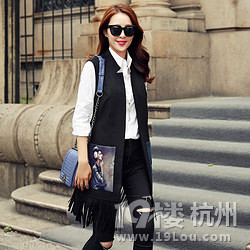 百衣百随时尚精品店