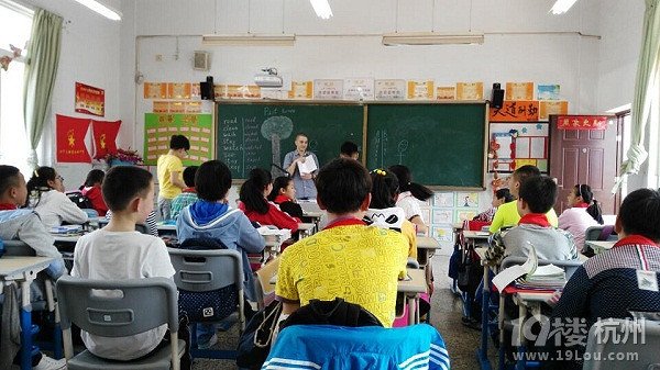 为何高知家庭的孩子英语启蒙都爱找外教-语言