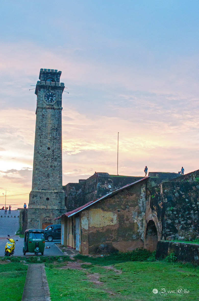 想学摄影,求推荐相机