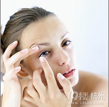 產(chǎn)后如何用眼，這里有絕招