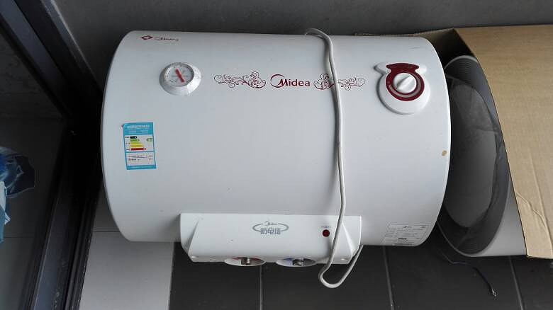 �������ĵ���ˮ��һ̨����ѧ�����ᣬ150Ԫ