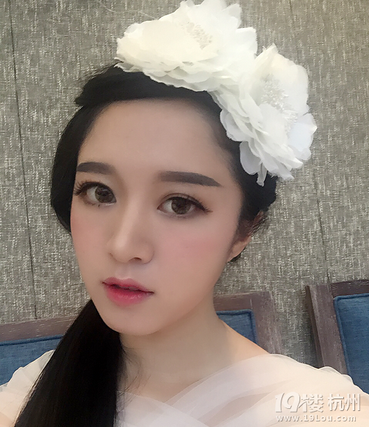 只怕我自己会爱上你