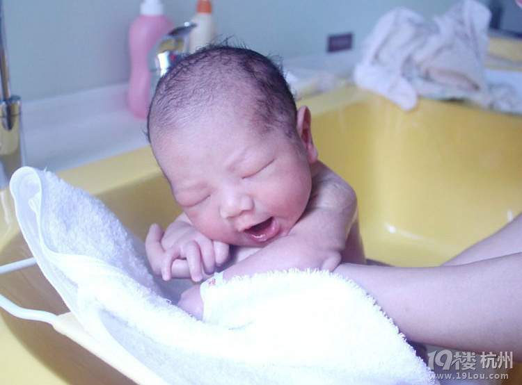 做最給力媽媽——誰說一剖不能二順?兒女雙全啦!