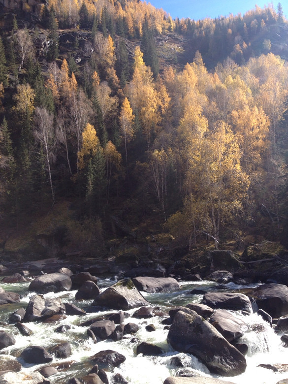 【手机相册】行走在同一片天空下的不同路段-