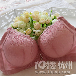 注意!厚海绵<em>文胸</em>不适合<em>乳腺增生</em>女性-健康提醒