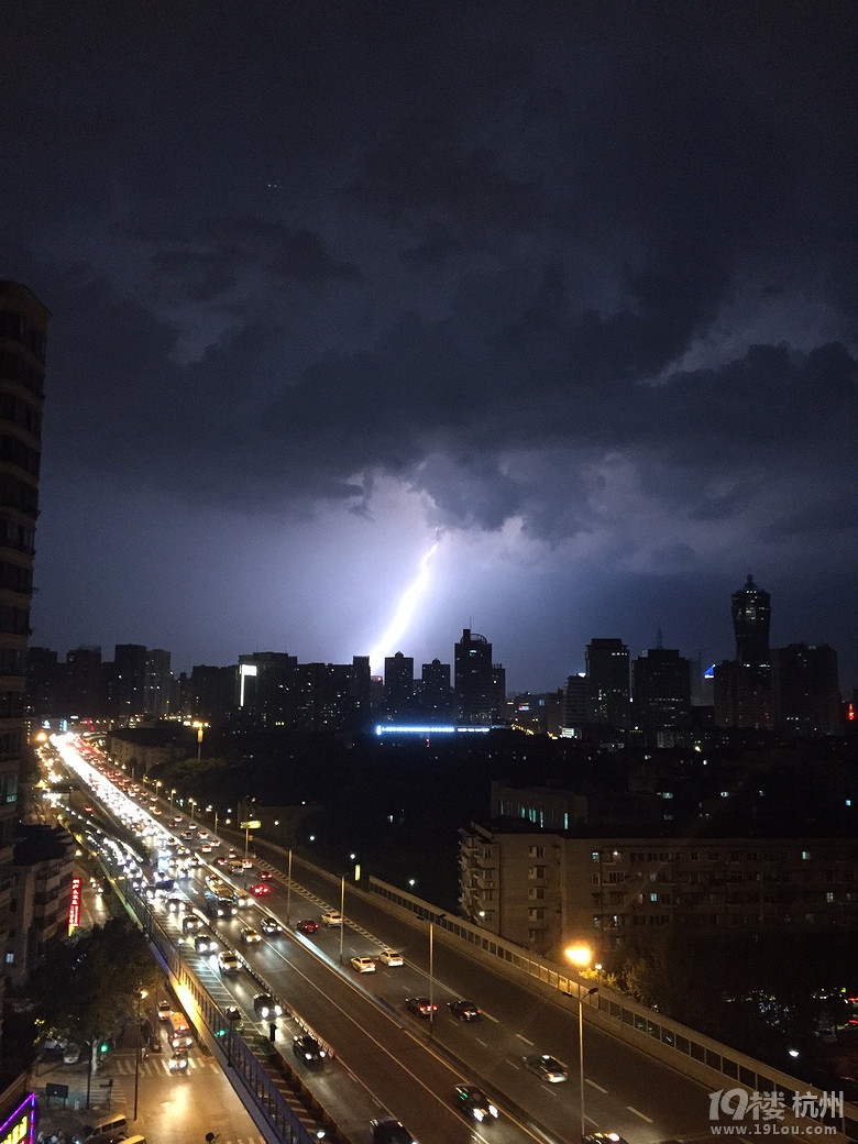 【手机相册】+ 是哪位道友在渡劫?-活动-大杭州