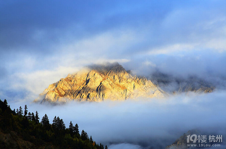 川藏线旅游最佳时间 川藏线旅游线路-今日折扣