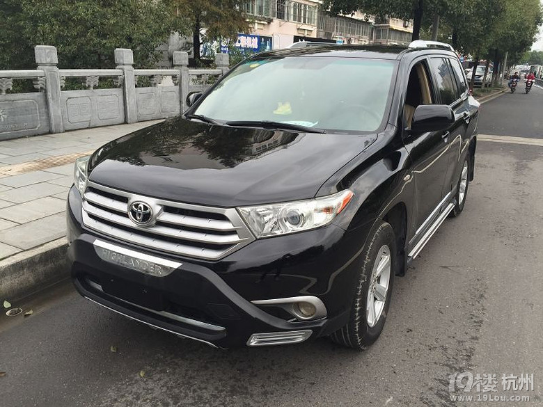 丰田汉兰达新款 黑色 一手车 包过户 可按揭-二