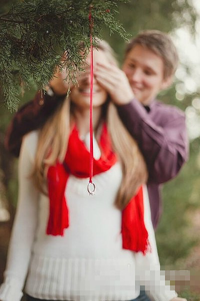 【新郎求婚誓词大全】不同版本的新郎求婚誓词