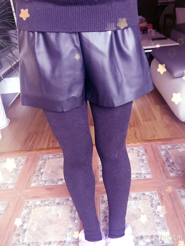 新入手了一条<em>皮短裤</em>,简单,好穿。-服饰搭配-咖