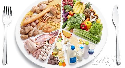 触目惊心!妈妈怀孕晚期胎毒未清,宝宝出生后满