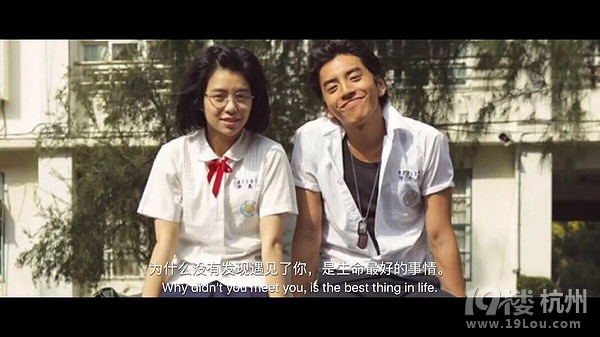 我不會(huì)扒開(kāi)人海去見(jiàn)你